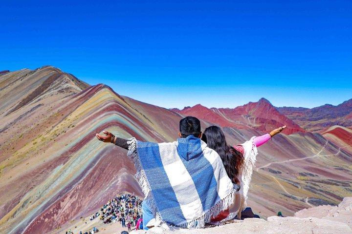 Rainbow Mountain & Red Valley Full-Day Tour