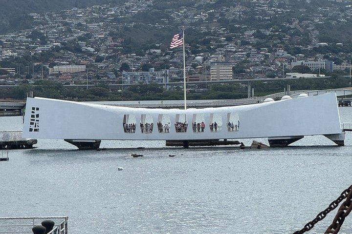ホノルル発小グループ真珠湾第二次世界大戦歴史ツアー