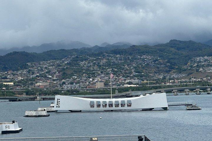 ホノルル発小グループ真珠湾第二次世界大戦歴史ツアー