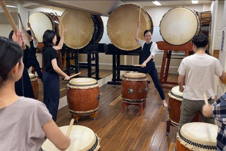Tokyo 6hr Private Guided Tour & Wadaiko Drumming Experience