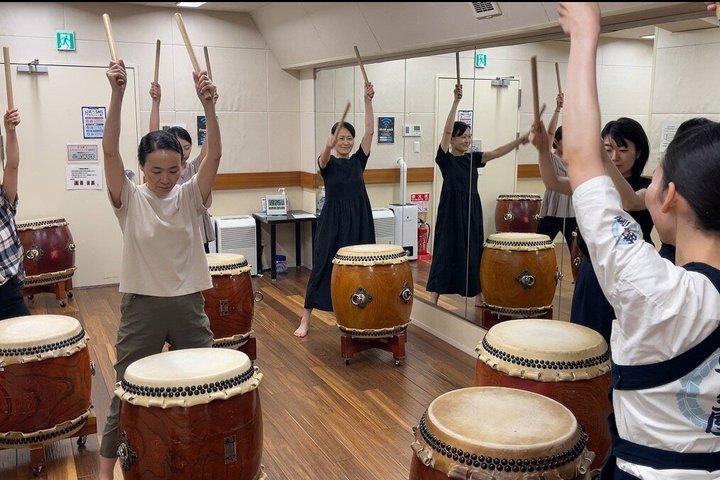 Tokyo 6hr Private Guided Tour & Wadaiko Drumming Experience