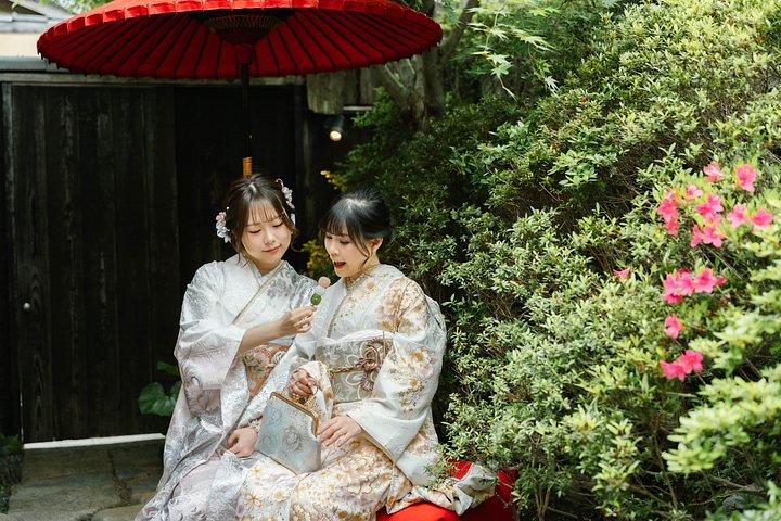 プロの着付けで京都高級シルク着物レンタル
