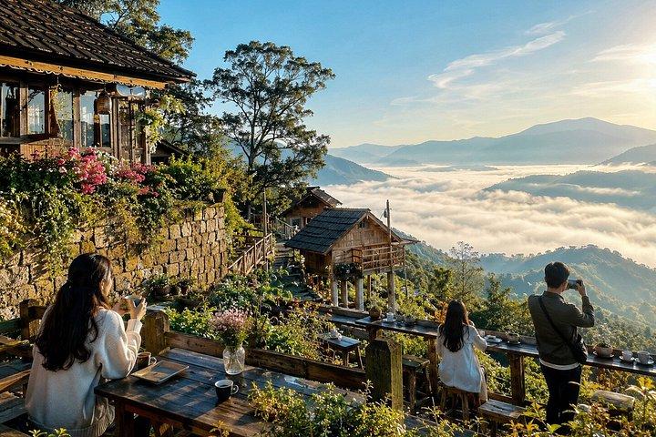 Da Lat Soluppgångsmolnjakt Grupptur