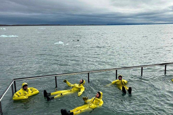 Crociera rompighiaccio alle Svalbard e avventura galleggiante artica