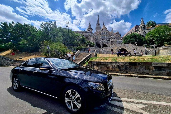 プライベートウィーンからブダペスト日帰り旅行（豪華送迎付き）