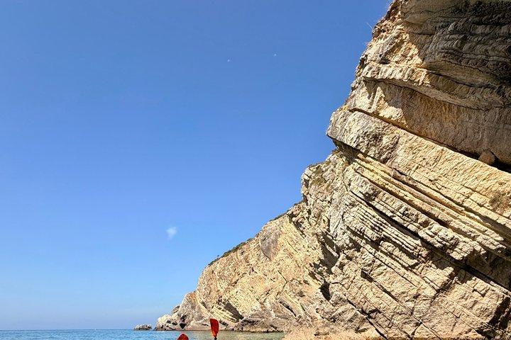 Aventura en kayak y picnic para grupos pequeños en Arrábida
