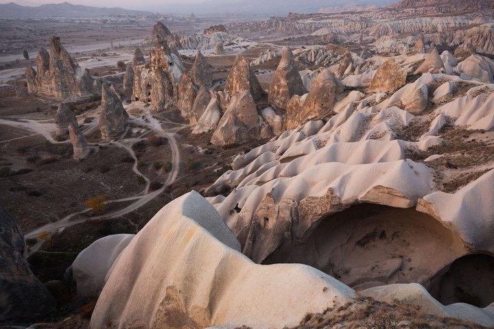 Cappadocia Voyage: 3 Day Tour Including Balloon Ride & Camel Ride