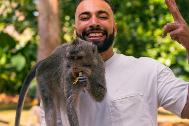 Åndelig rensning: Vandfald, Monkey Sanctuary, Sø og Healing