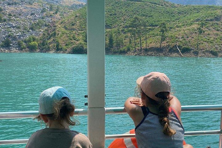 Green Canyon Bootstour mit Mittagessen inklusive