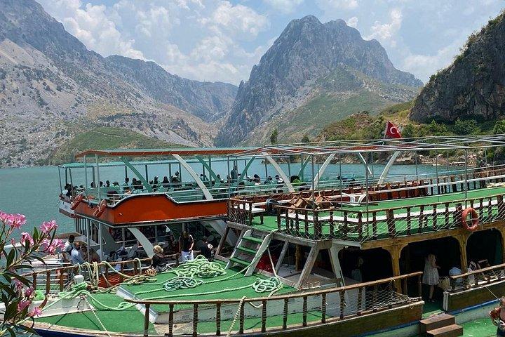 Green Canyon Bootstour mit Mittagessen inklusive
