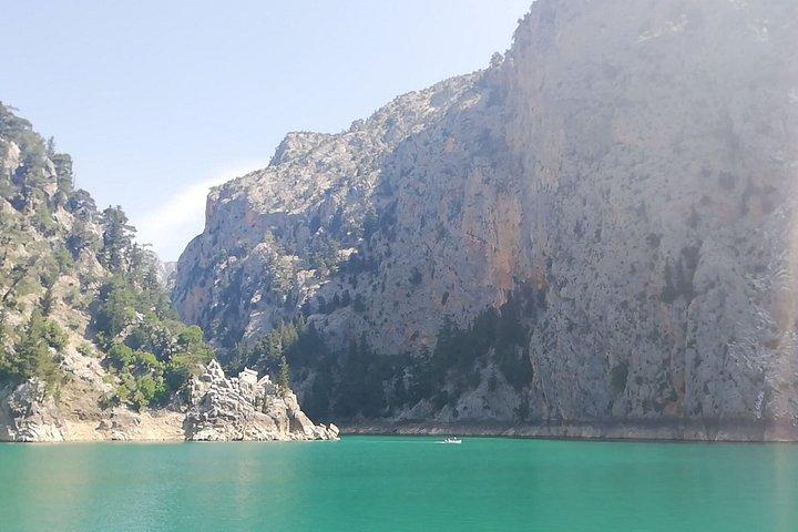 Green Canyon Bootstour mit Mittagessen inklusive