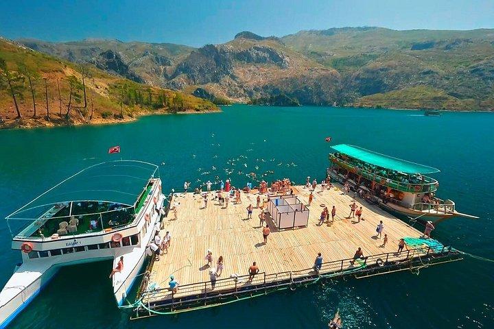 Green Canyon Bootstour mit Mittagessen inklusive