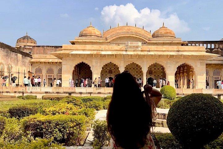 Jaipur Sightseeing Tour with Private Car Driver and Guide