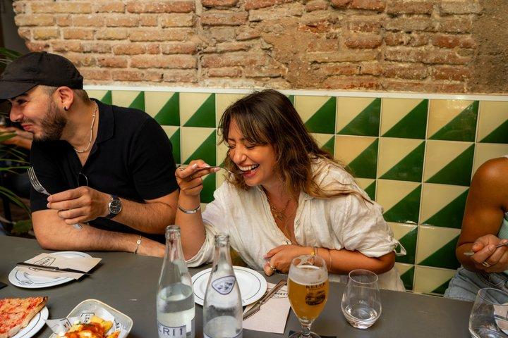 Barcelona : Gotische en El Born Food Tour met Tapas en Wijn