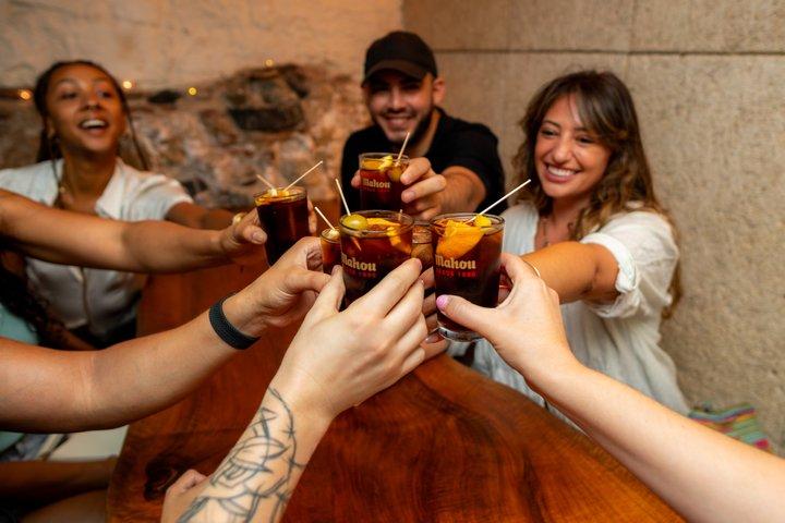 Barcelona : Gotische en El Born Food Tour met Tapas en Wijn
