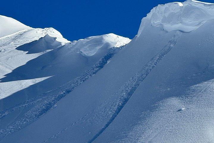 サンティアゴ発バジェ・ネバドへの日帰り旅行