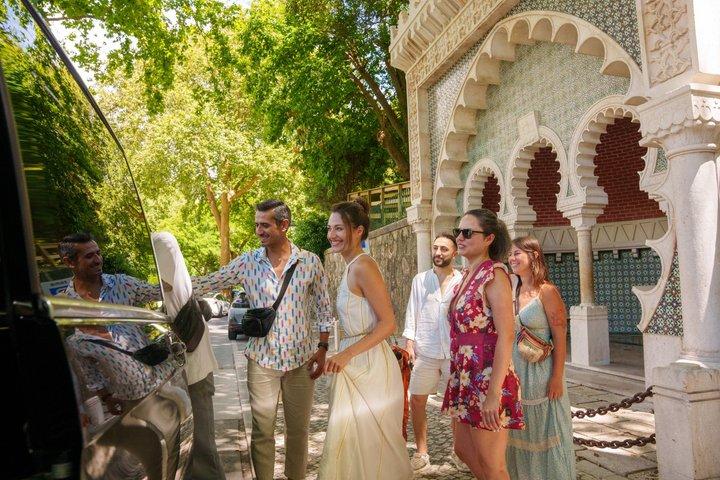 Tour de medio día a Sintra y al Palacio de Pena desde Lisboa con grupos pequeños