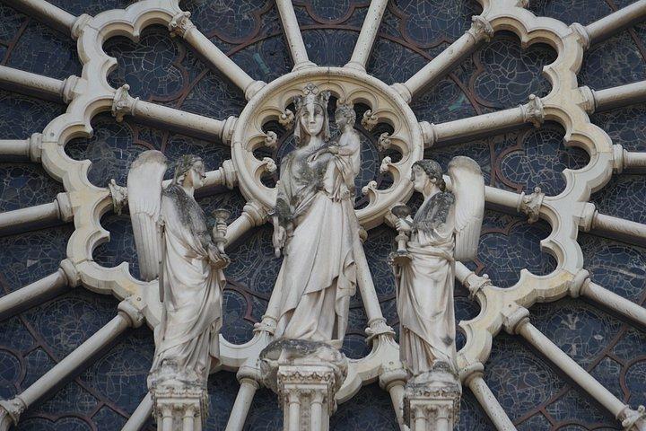 Tour privato guidato esclusivo di Notre-Dame