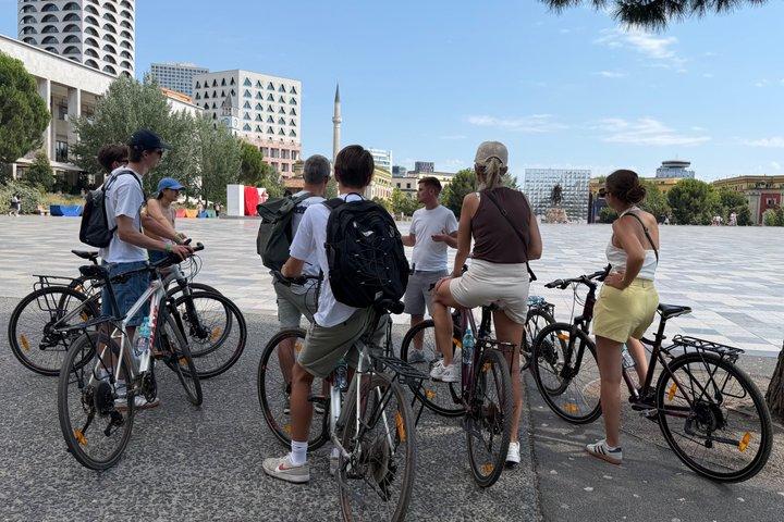 Hoteller i nærheden af Tirana Bike Tour: City Highlights, Grand Park & Lake