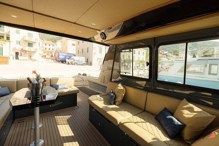 Privates Luxusboot von Hvar, Brač und Split