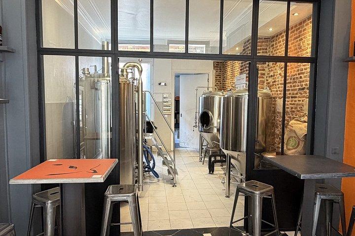 リールでの歴史ある醸造所見学とビール試飲