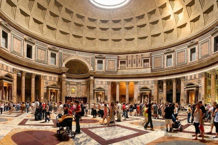 Entrada oficial al Panteón de Roma con audioguía y anfitrión local