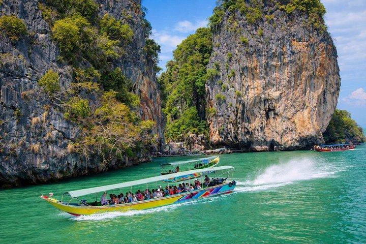 ジェームズ ボンド島でのカヌーとスピードボートでのランチ付き