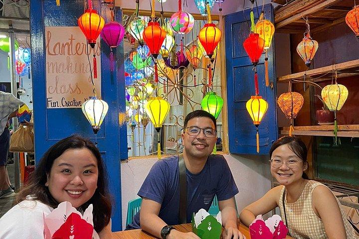 Hoi An Basket Boat & Lantern Boat with Flower Lantern Class