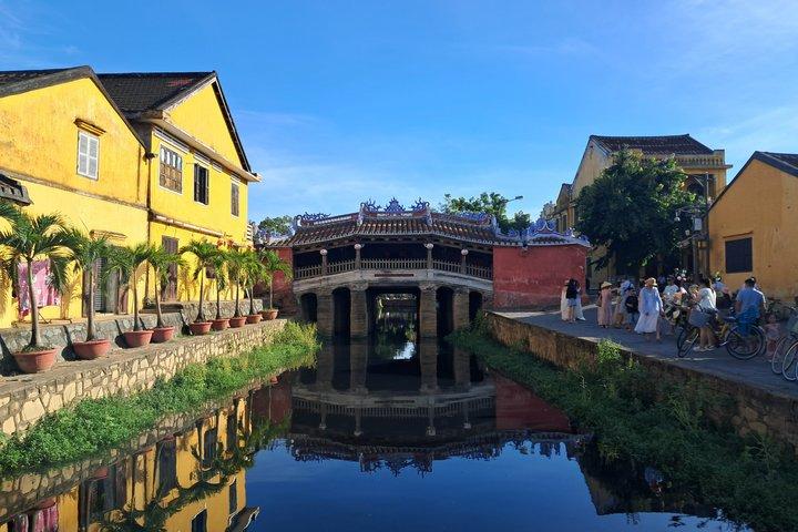 Hoi An Night Market, Walking Tour, Colourful Lanterns & Boat Ride
