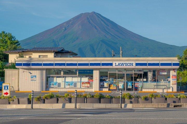 Visite panoramique du Mont Fuji : Lacs, Oshino Hakkai et Pagode de ChureitoTour