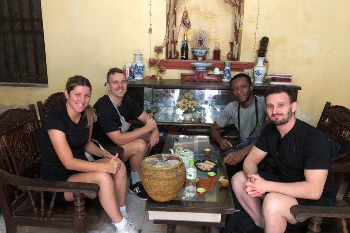 Visite privée de Mua Cave Tam Coc Hoa Lu (bateau, vélo, famille locale)
