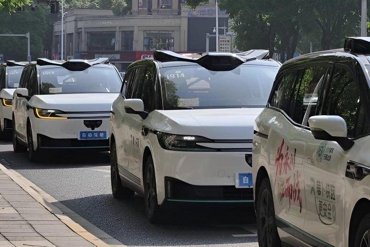Shenzhen Future Technology Tour avec Robotaxi et Huaqiangbei