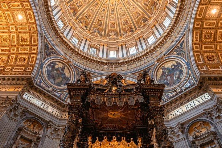 Roma : La Basílica de San Pedro acompañó la entrada con acceso a la cúpula