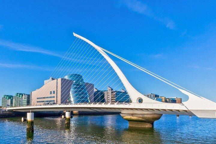 Tour a pie autoguiado por Dublín: puntos destacados y joyas ocultas