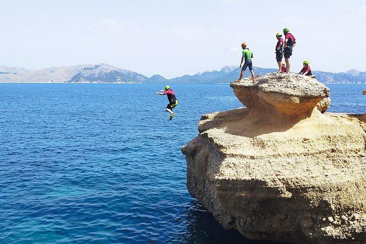 Coasteering in Mallorca: a unique experience in the north