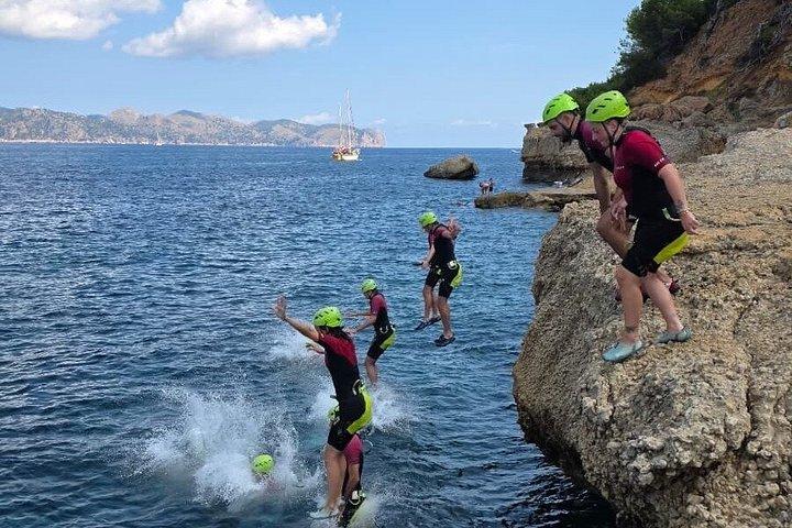 Coasteering in Mallorca: a unique experience in the north