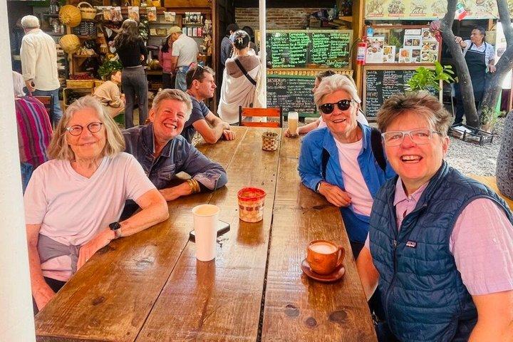 本格的な屋台料理試食付きオアハカ市内プライベートツアー