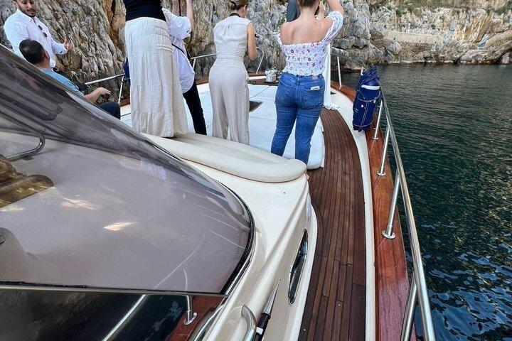 Tour en barco al atardecer Positano | Crucero por la costa de Amalfi con Prosecco