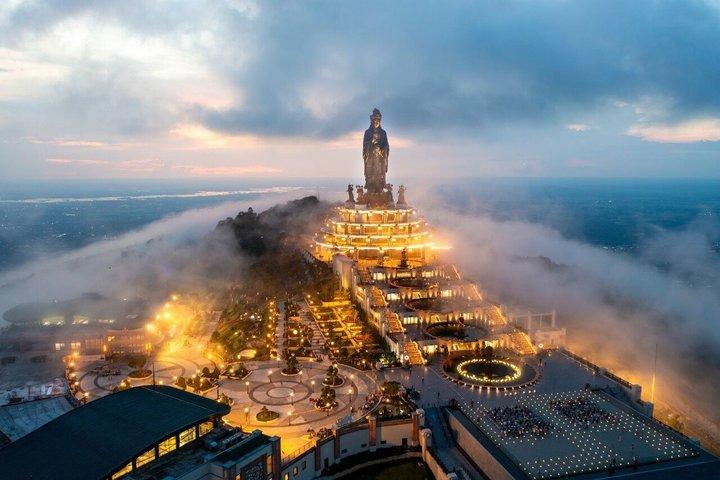 Tay Ninh Full-Day Tour: Black Virgin Mountain & Cao Dai Holy Mass