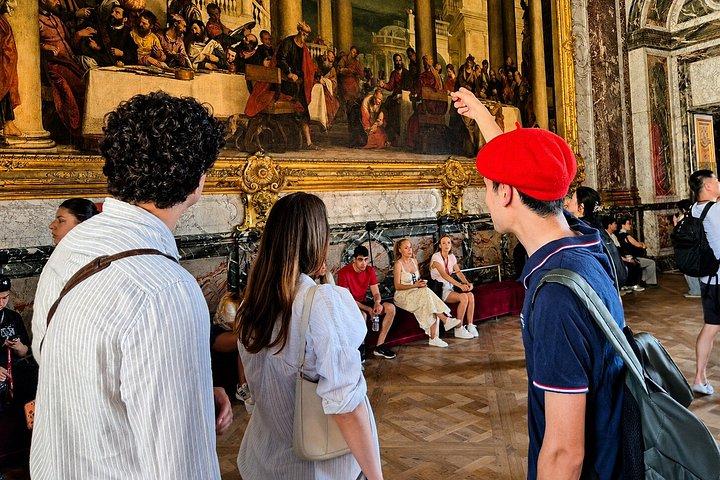 Excursion d'une journée à Giverny et Versailles au départ de Paris avec un guide professionnel