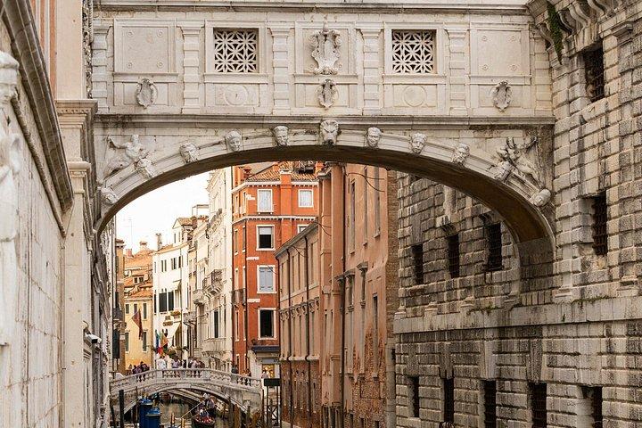 Doge’s Palace Venice Must See Historical Experience