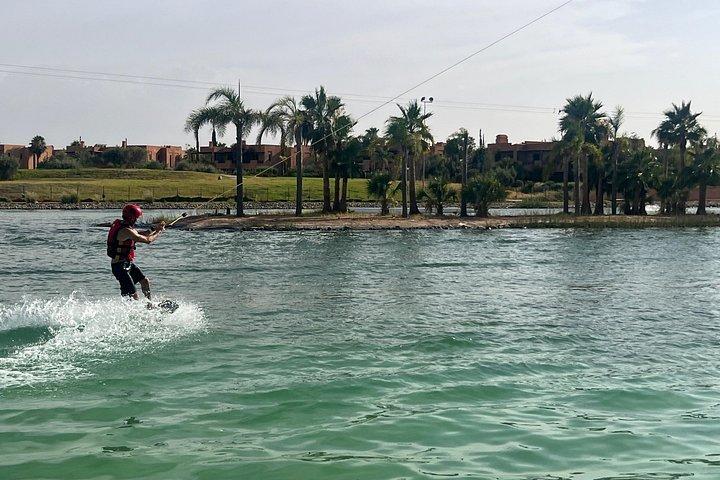 Marrakesch Wakeboarding Abenteuer im Waky Cable Park