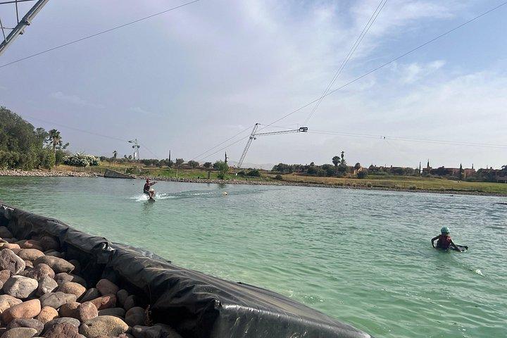 Marrakech Wakeboarding Adventure em Waky Cable Park
