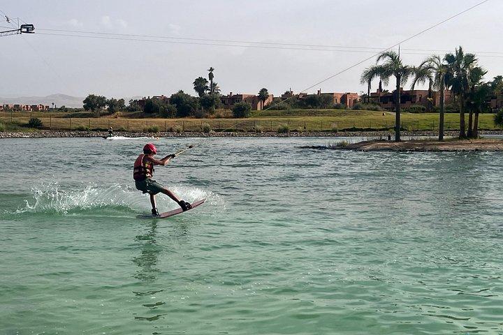 Marrakech Wakeboarding Adventure em Waky Cable Park