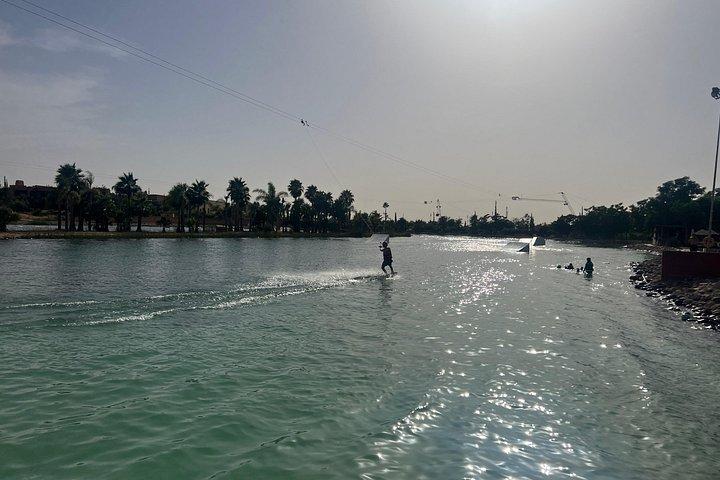 Marrakech Wakeboarding Adventure em Waky Cable Park