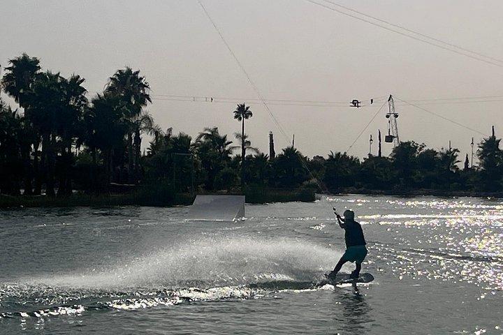 Marrakech Wakeboarding Adventure em Waky Cable Park