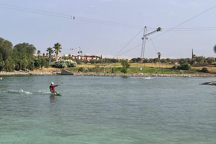 Marrakech Wakeboarding Adventure em Waky Cable Park