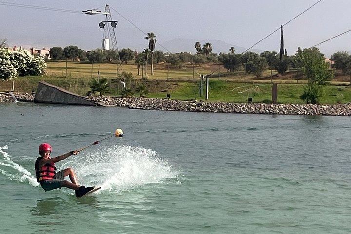 Marrakech Wakeboarding Adventure em Waky Cable Park