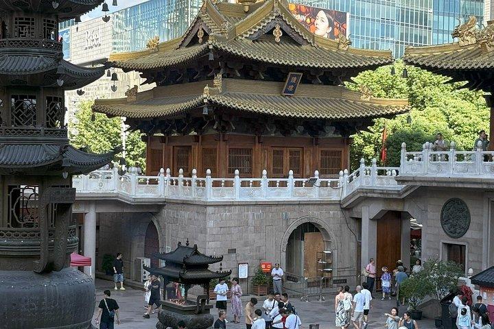 上海：オールドテンプル＆ニューテック半日ツアー
