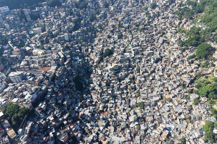 Auténtica experiencia de caminar por la Favela de Rocinha con un guía local
